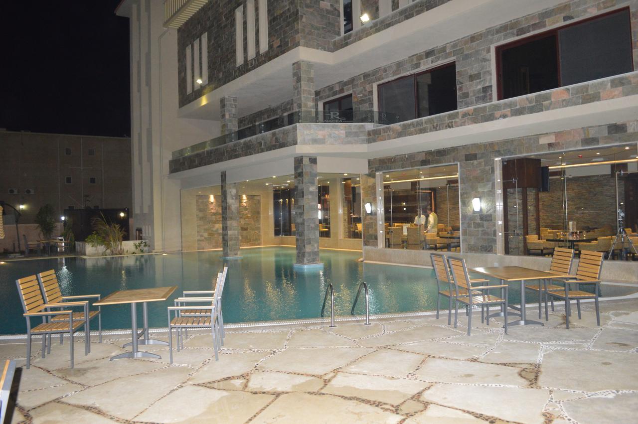 Panacea Suites Hotel Borg El Arab Exterior photo